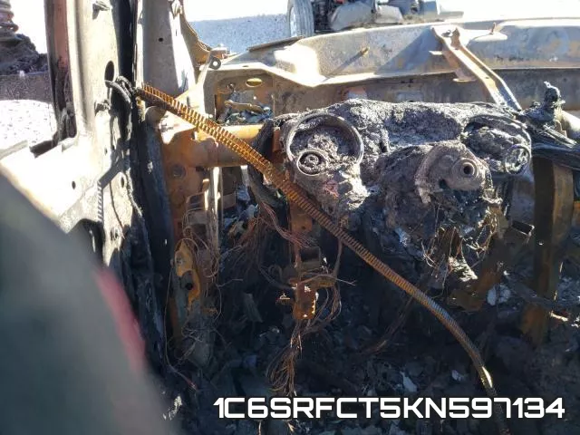 1C6SRFCT5KN597134 фото 6