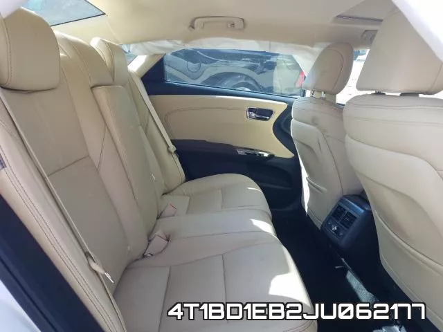4T1BD1EB2JU062177 фото 7