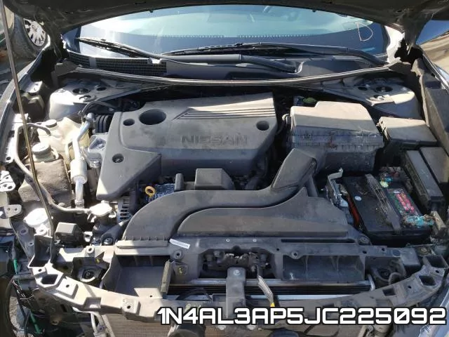 1N4AL3AP5JC225092 фото 8