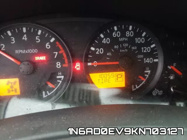 1N6AD0EV9KN703127 фото 9