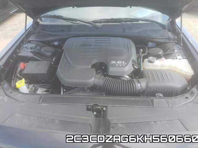 2C3CDZAG6KH560660 фото 8