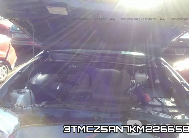 3TMCZ5AN7KM226658 фото 2