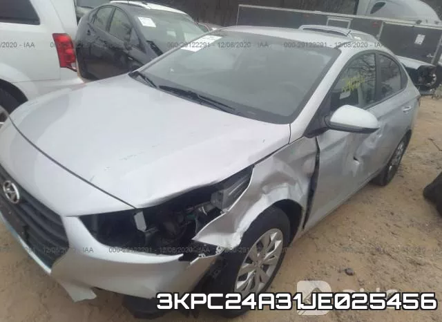 3KPC24A31JE025456 фото 5