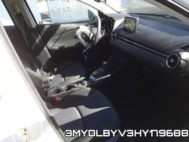 3MYDLBYV3HY179688 фото 5