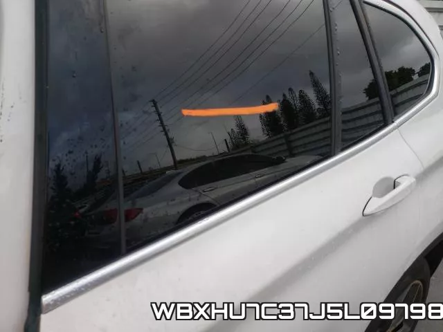 WBXHU7C37J5L09798 фото 10