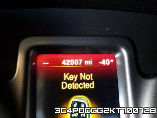 3C4PDCGG2KT700728 фото 9