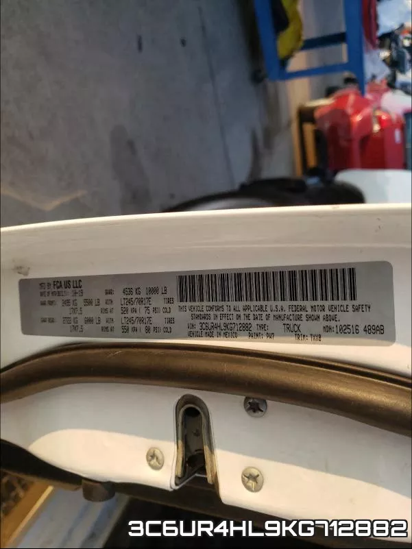 3C6UR4HL9KG712882 фото 2