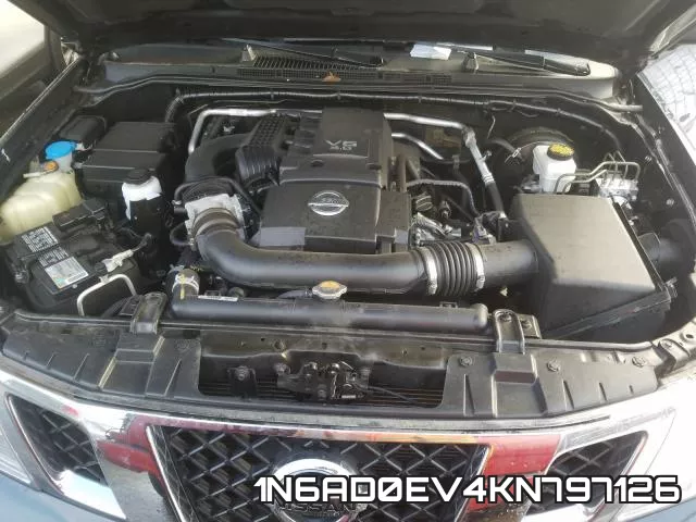 1N6AD0EV4KN797126 фото 8
