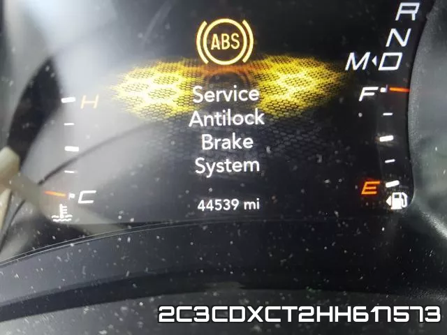 2C3CDXCT2HH617573 фото 9
