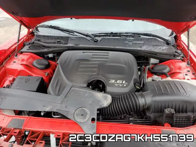 2C3CDZAG7KH551739 фото 8
