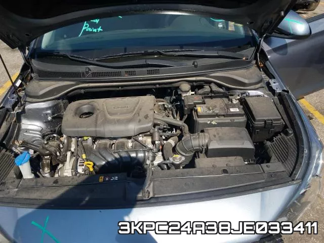 3KPC24A38JE033411 фото 8
