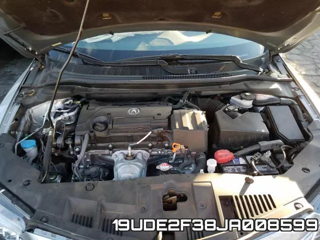 19UDE2F38JA008599 фото 8