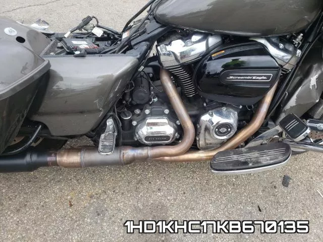 1HD1KHC17KB670135 фото 8