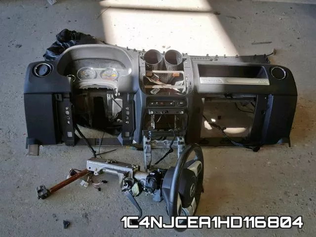 1C4NJCEA1HD116804 фото 10
