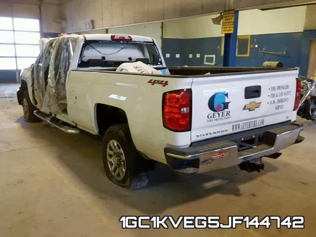 1GC1KVEG5JF144742 фото 4