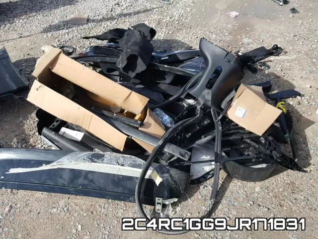 2C4RC1GG9JR171831 фото 10