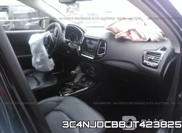 3C4NJDCB8JT423825 фото 6
