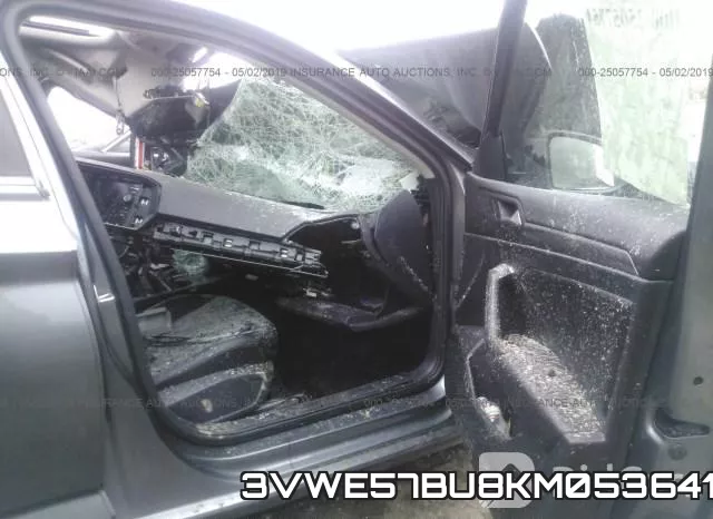 3VWE57BU8KM053641 фото 6