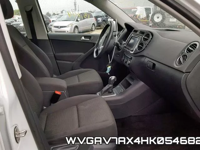 WVGAV7AX4HK054682 фото 6