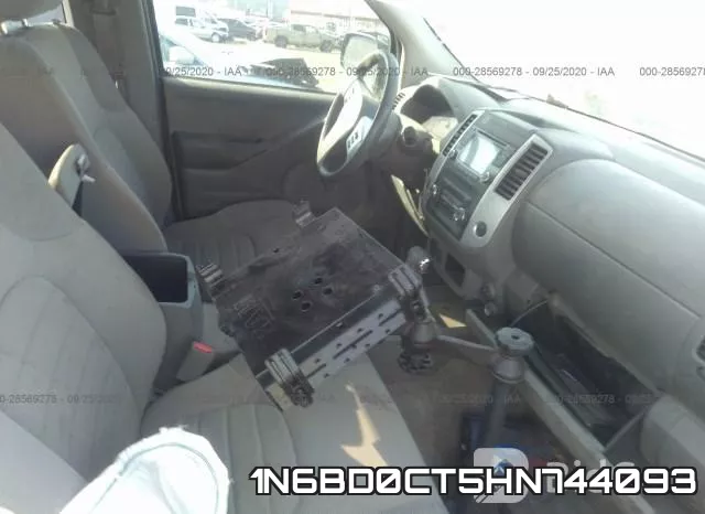 1N6BD0CT5HN744093 фото 5