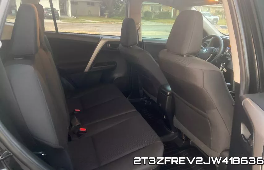 2T3ZFREV2JW418636 фото 7