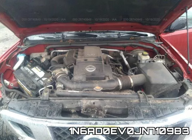 1N6AD0EV0JN710983 фото 2