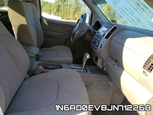 1N6AD0EV8JN712268 фото 5