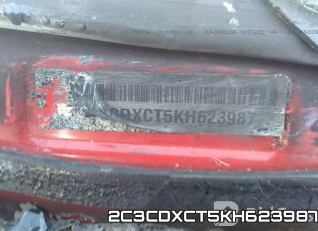 2C3CDXCT5KH623987 фото 10