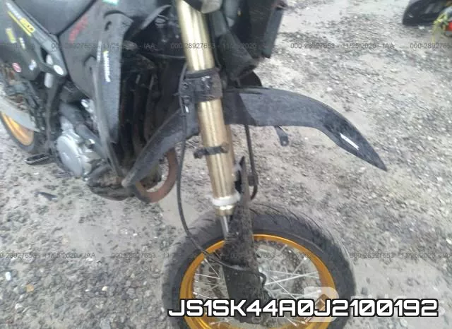 JS1SK44A0J2100192 фото 5