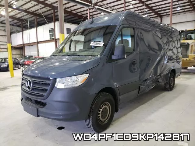 WD4PF1CD9KP142817 фото 2