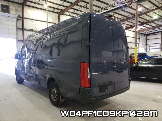 WD4PF1CD9KP142817 фото 3