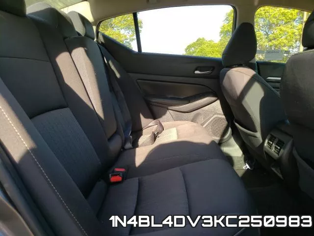 1N4BL4DV3KC250983 фото 7
