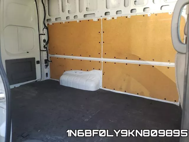 1N6BF0LY9KN809895 фото 6