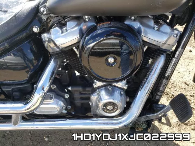 1HD1YDJ1XJC022999 фото 8