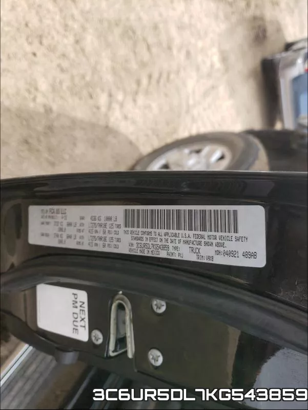 3C6UR5DL7KG543859 фото 2