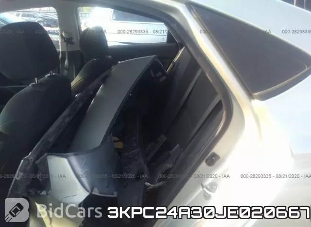 3KPC24A30JE020667 фото 8