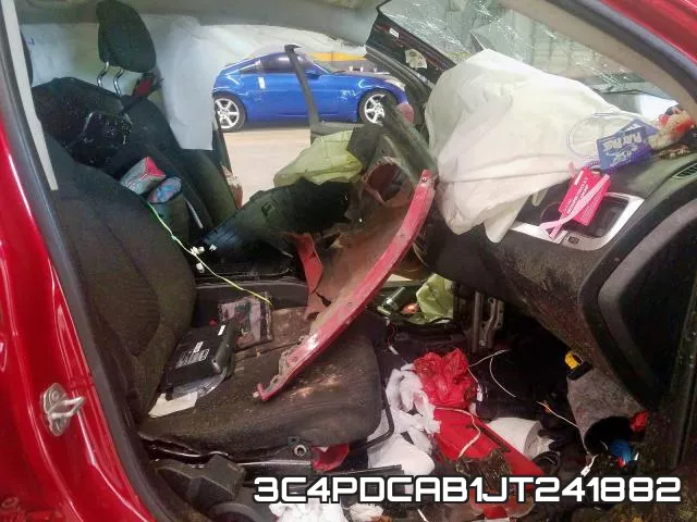 3C4PDCAB1JT241882 фото 5