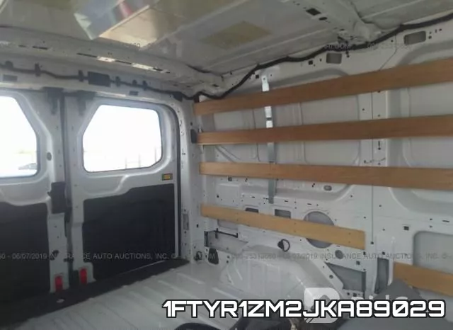 1FTYR1ZM2JKA89029 фото 9