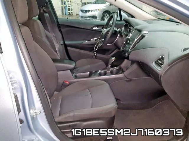 1G1BE5SM2J7160373 фото 6