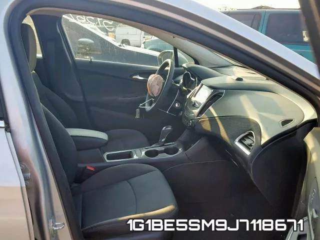 1G1BE5SM9J7118671 фото 6