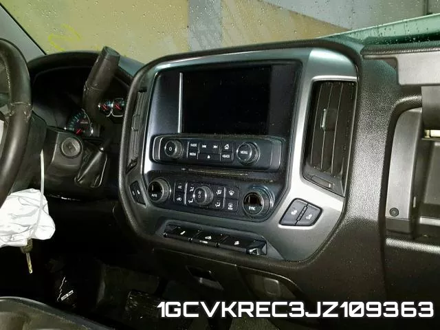 1GCVKREC3JZ109363 фото 9