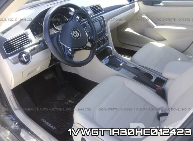 1VWGT7A30HC012423 фото 6