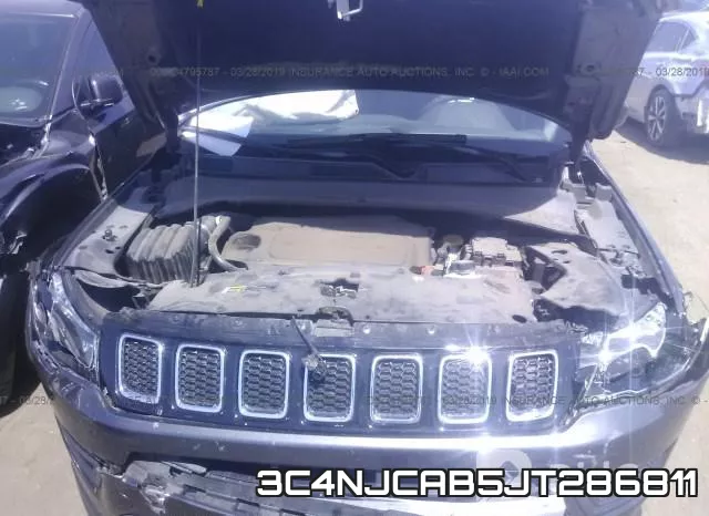 3C4NJCAB5JT286811 фото 2