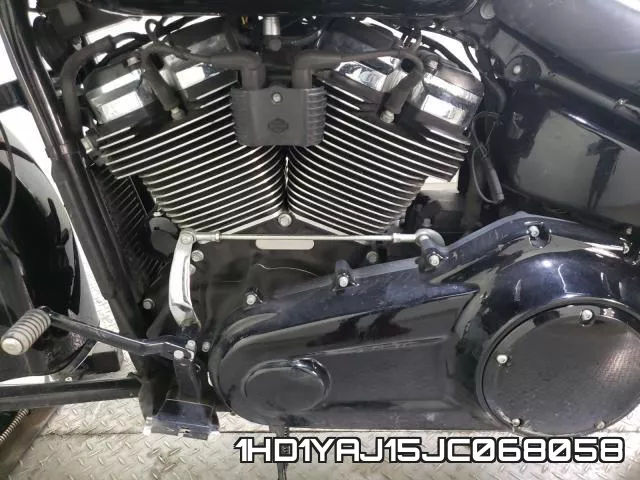 1HD1YAJ15JC068058 фото 7