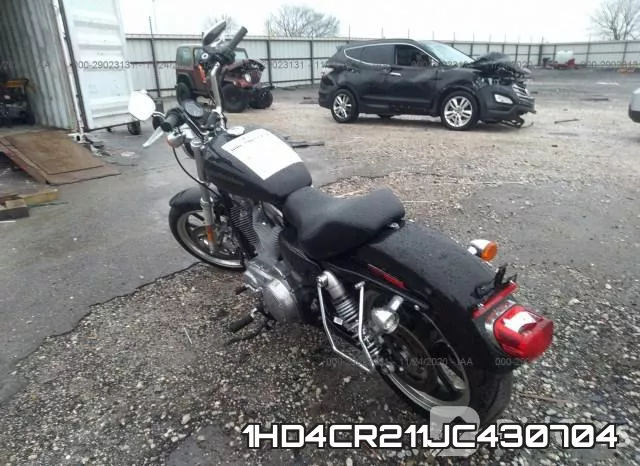 1HD4CR211JC430704 фото 4