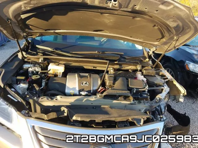 2T2BGMCA9JC025983 фото 8