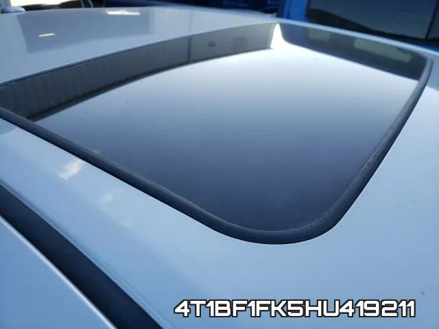4T1BF1FK5HU419211 фото 9