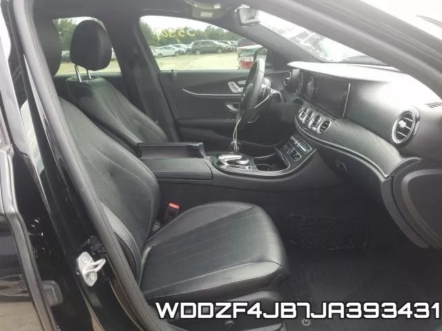 WDDZF4JB7JA393431 фото 6