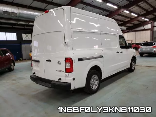 1N6BF0LY3KN811030 фото 5