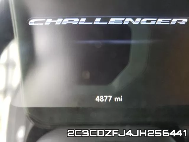 2C3CDZFJ4JH256441 фото 8
